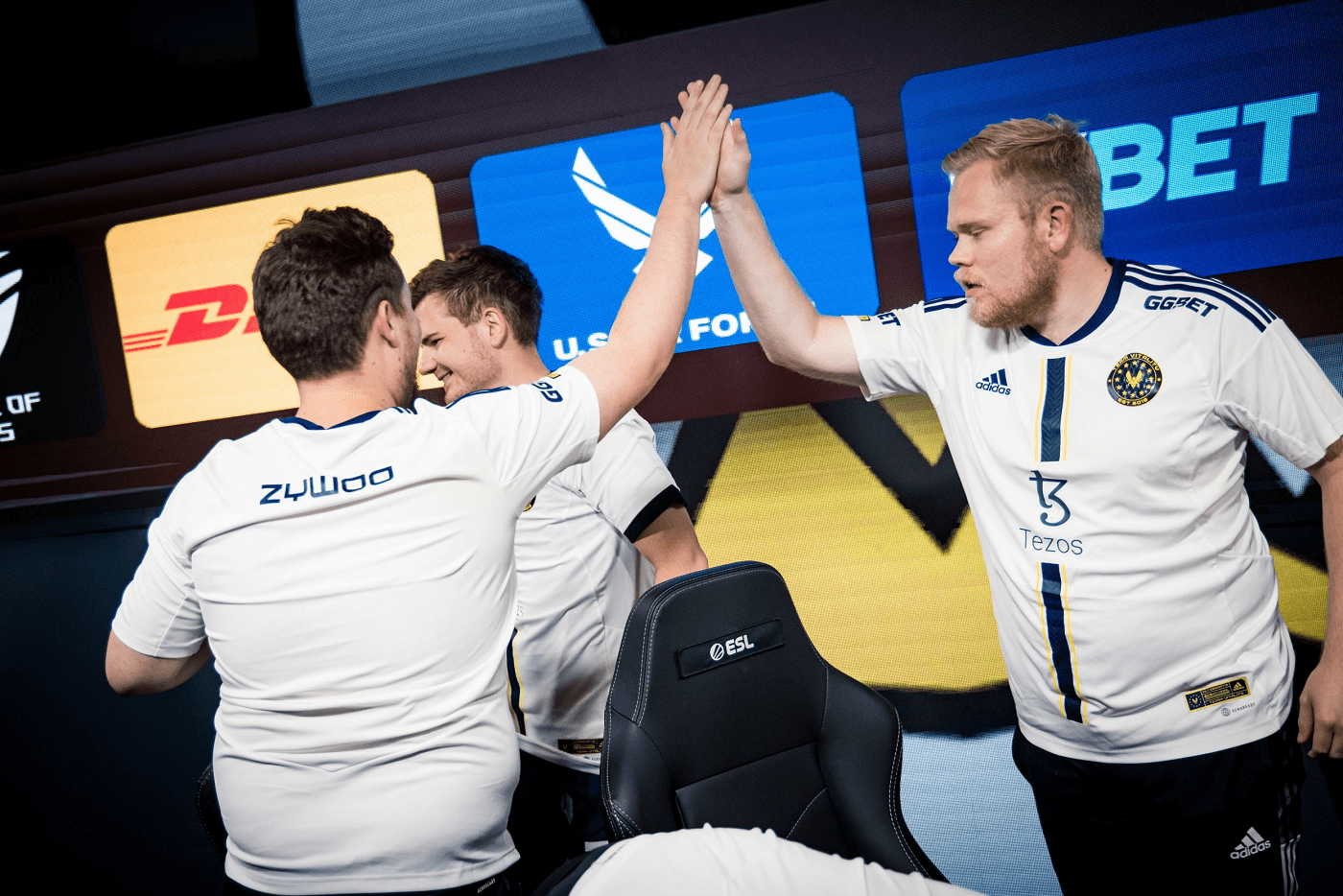 Vitality Bate Team Liquid E Fatura T Tulo Da Esl Pro League Game Arena