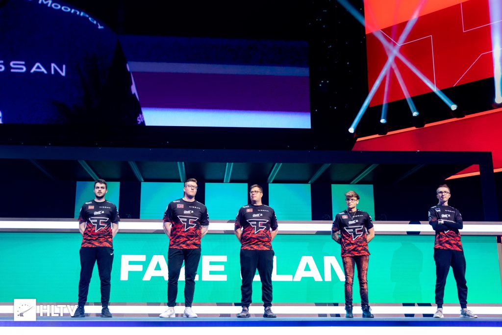 PGL Major Antwerp 2022: FaZe vence a NiP e está na semifinal