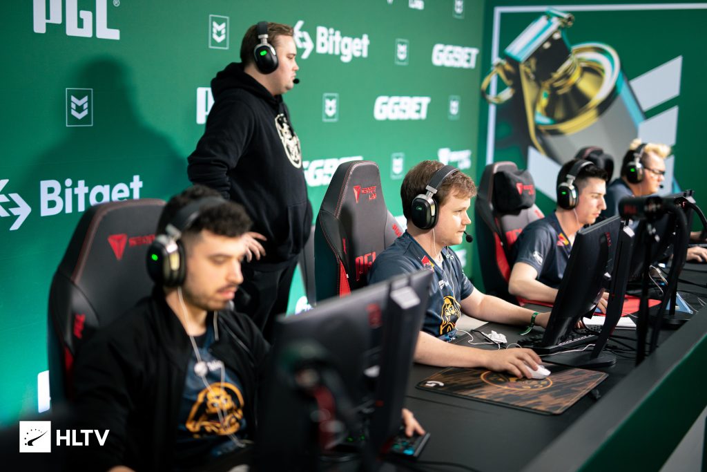 PGL Major Antwerp 2022: ENCE vence a 9z Team em estreia