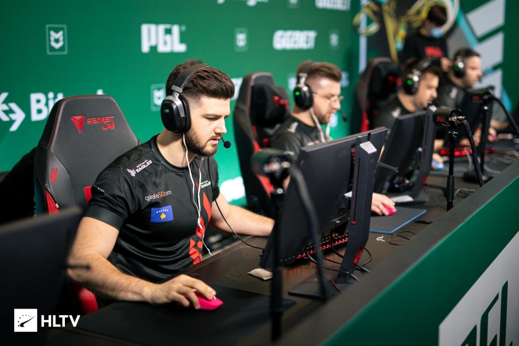 PGL Major Antwerp 2022: Bad News Eagles vence Eternal Fire em estreia