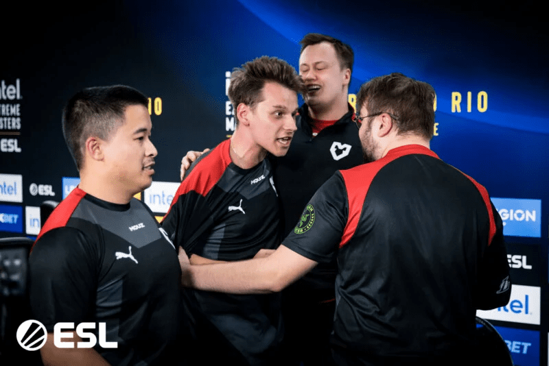 ESL Rotterdam: Movistar e MOUZ estreiam com vitória