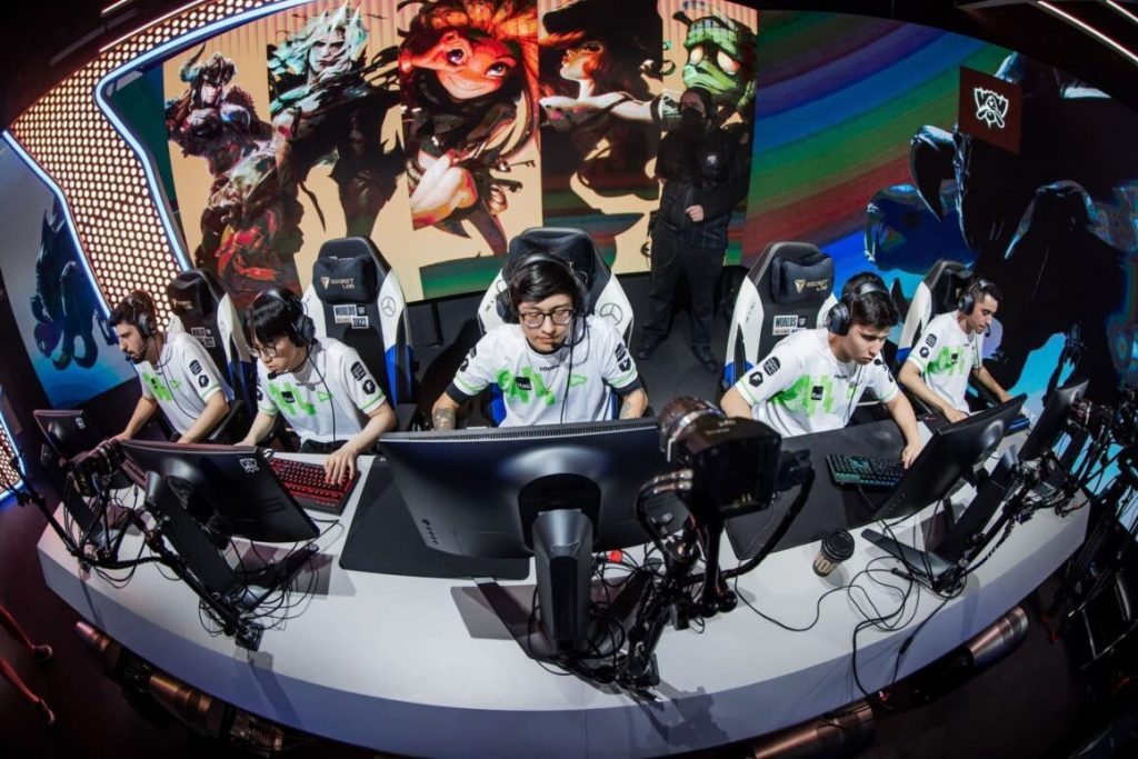 Worlds 2022: LOUD cai para a DFM e se despede do mundial