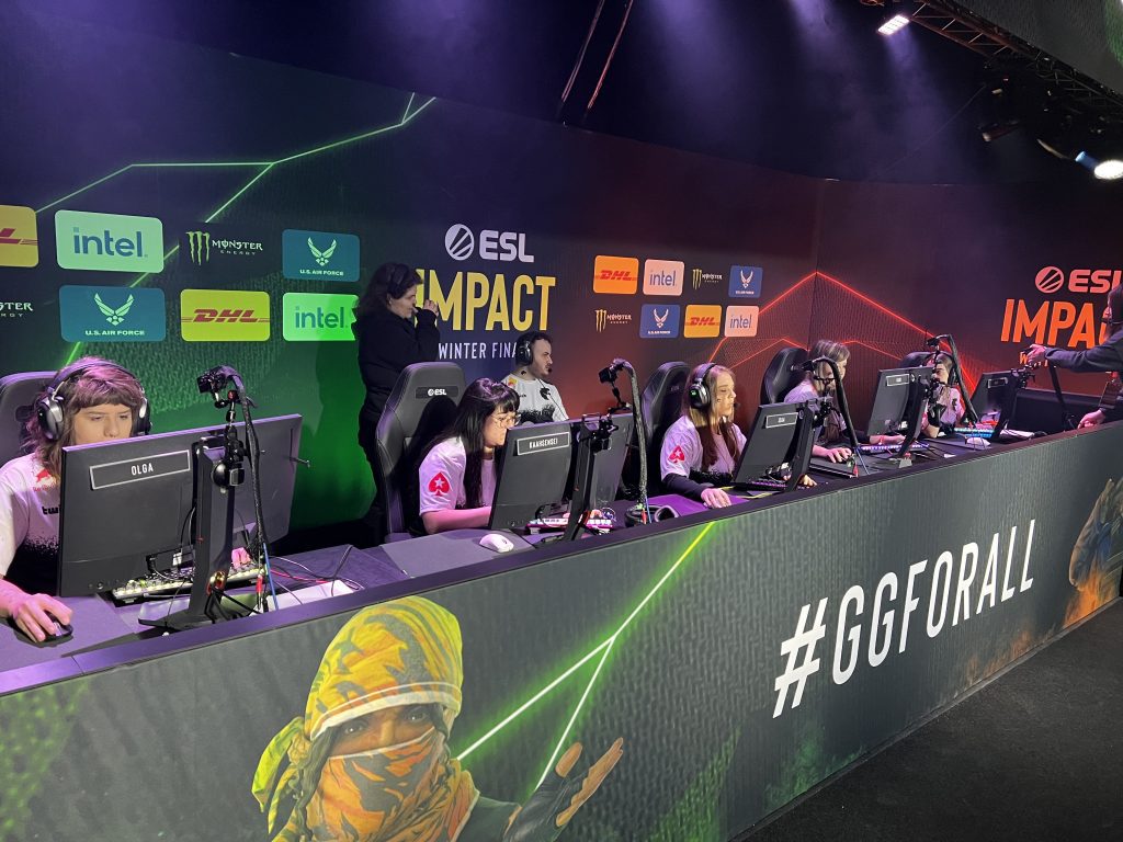 ESL Impact: FURIA tem vitória dominante e vai à final