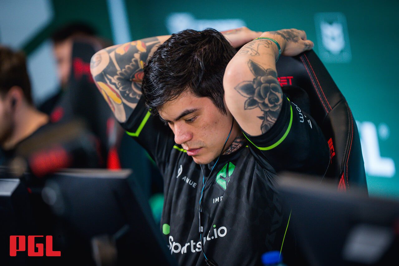 waveigl opinião polêmica coach fnx 