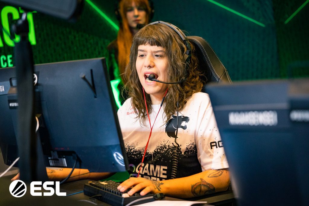 CS:GO: Olga está próxima de fechar com a HSG