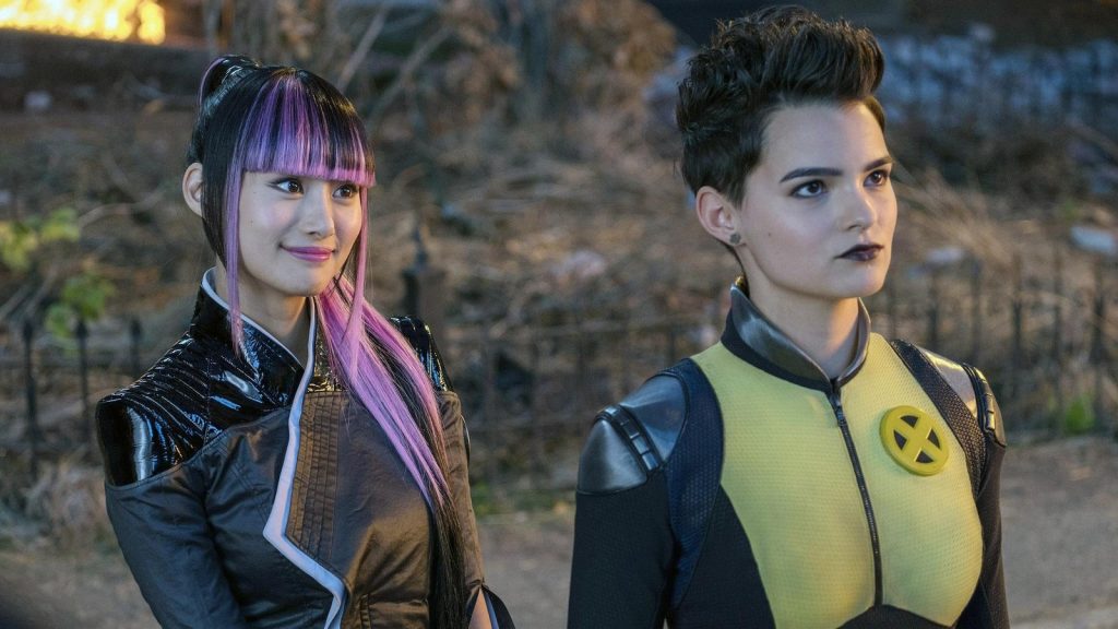 Brianna Hildebrand e Shioli Kutsuna, as jovens mutantes Negasonic Teenage Warhead e Yukio, estarão em Deadpool 3. (Imagem: Reprodução)