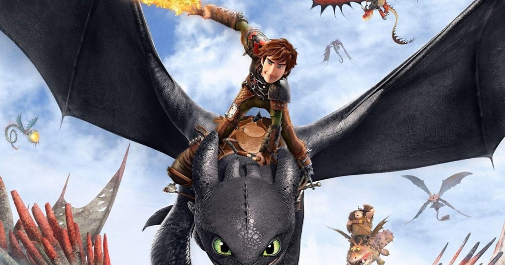 Como Treinar o Seu Dragão conta a história de Soluço, um garoto viking desastrado, que faz uma inesperada amizade com o dragão Banguela. (Imagem: Reprodução/Dreamworks)