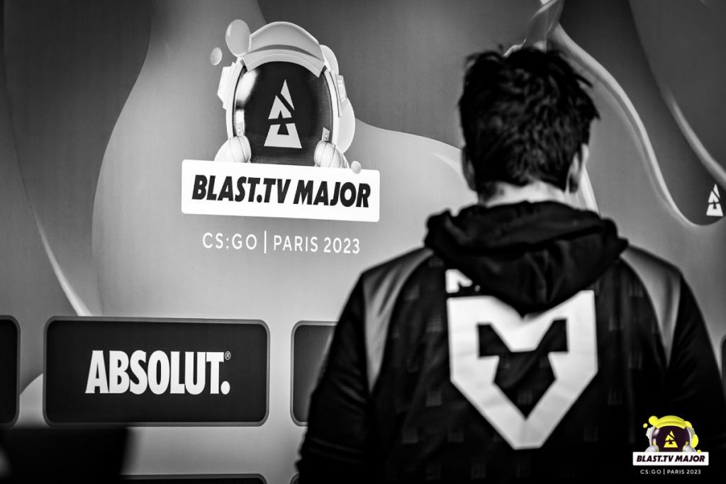 BLAST Paris: ChatGPT acertou 7/9 palpites no Redondo