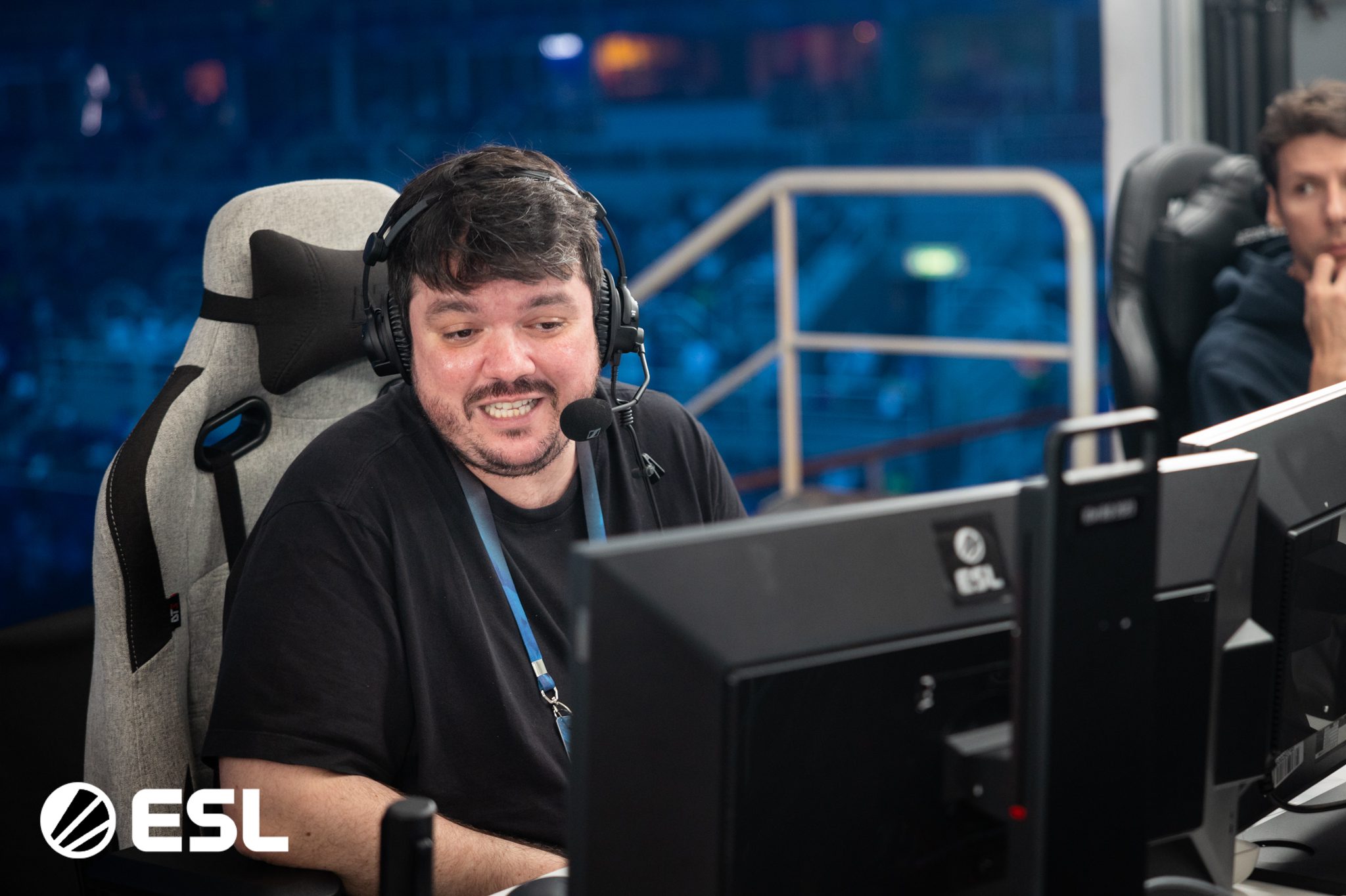 PAULINHO É FINALISTA DO PRÊMIO DE MELHOR STREAMER DO ANO MUNDIAL! 