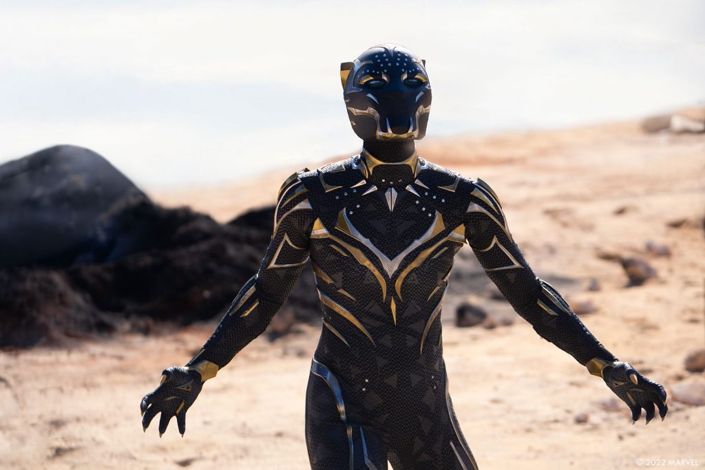 Shuri (Letitia Wright) em Pantera Negra: Wakanda para Sempre