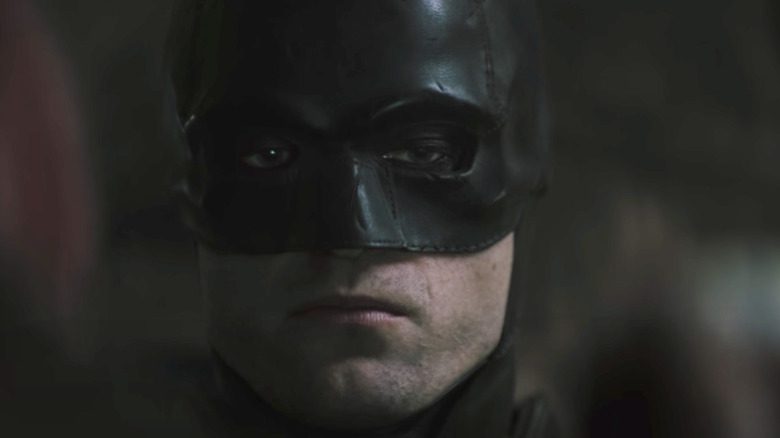 Sequência de The Batman (2022) tem gravações atrasadas por seis meses.