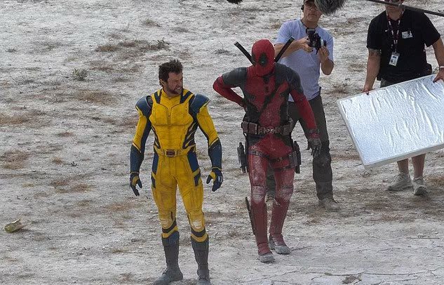 Deadpool 3: Ryan Reynolds aparece de visual novo em fotos de bastidores -  Game Arena