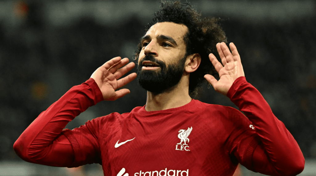 Guia de Ultimate Team - Melhores Pontas Direitas - Salah