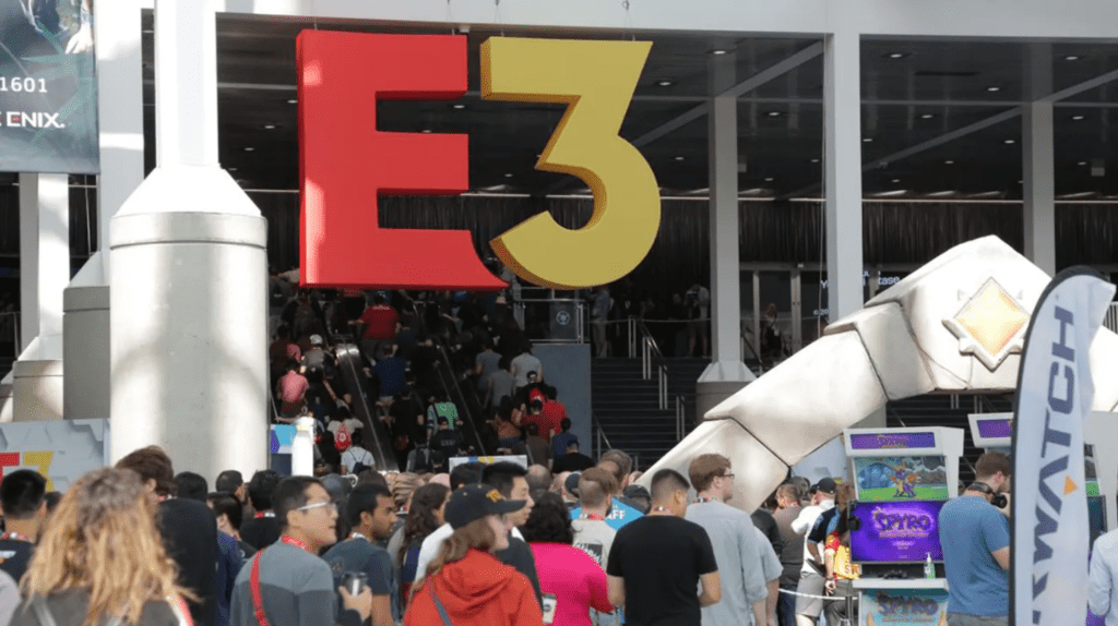 E3