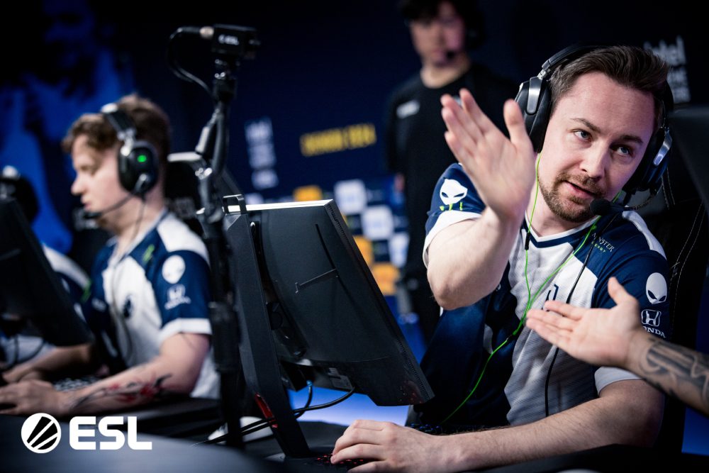 cadiaN em partida da Team Liquid na IEM Chengdu 2024.