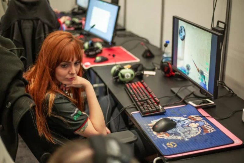 showliana fala sobre retorno ao Counter-Strike e compara com VALORANT; veja entrevista