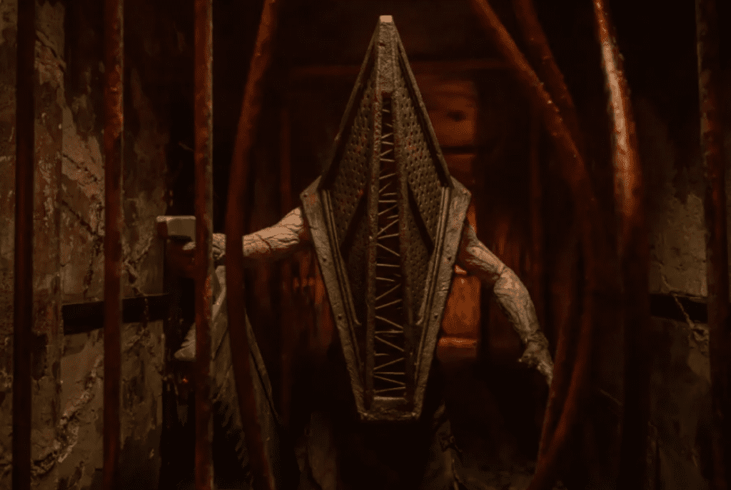 Pyramid Head Return to Silent Hill