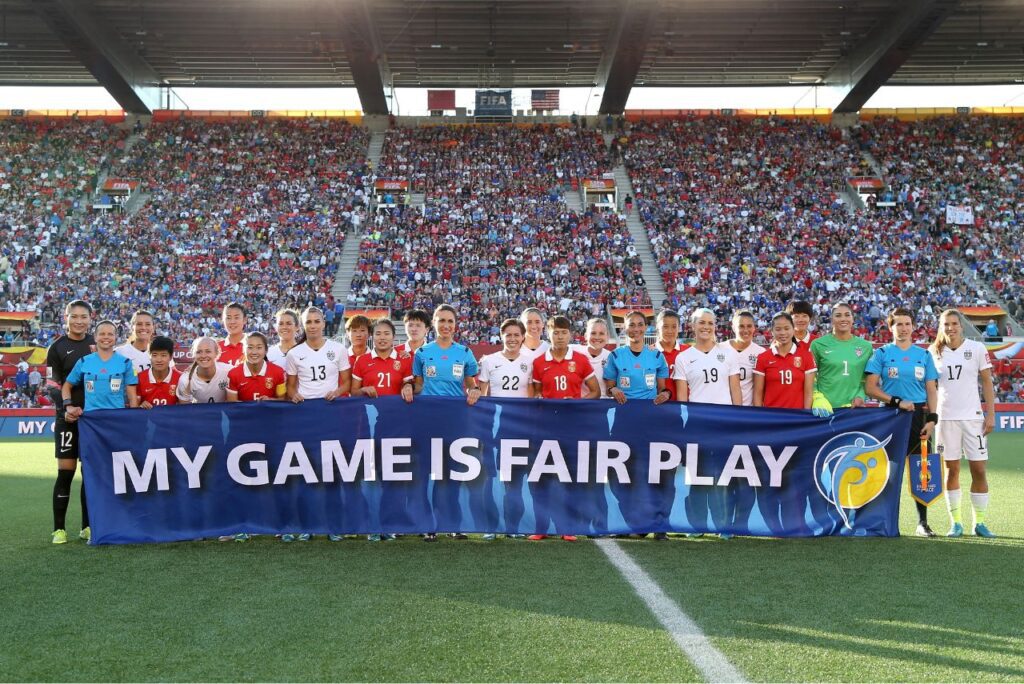 Campanha de fair play da FIFA (Foto: Andre Ringuette/Freestyle Photo/Getty Images via AFP)
