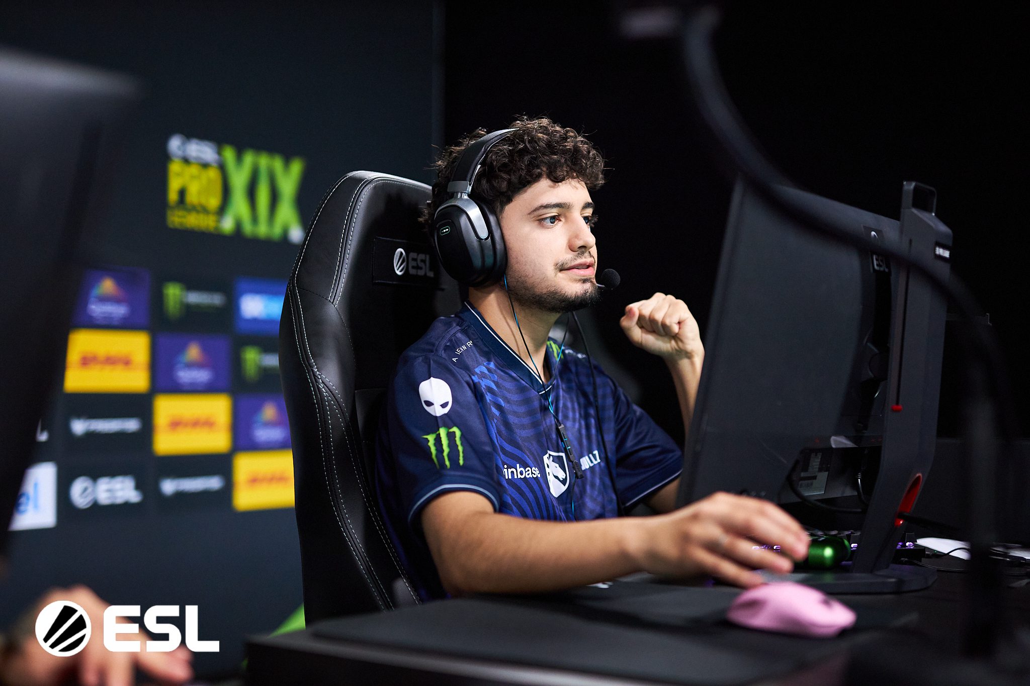 CS2 quem é skullz Conheça o novo jogador da FURIA Game Arena