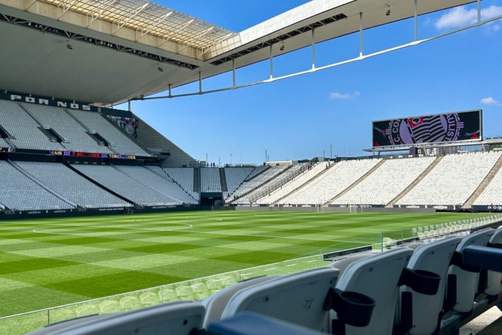 Dívida do Corinthians chega a mais de R$ 1,8 bilhão (Foto: Alexandre Kocinas/SCCP)