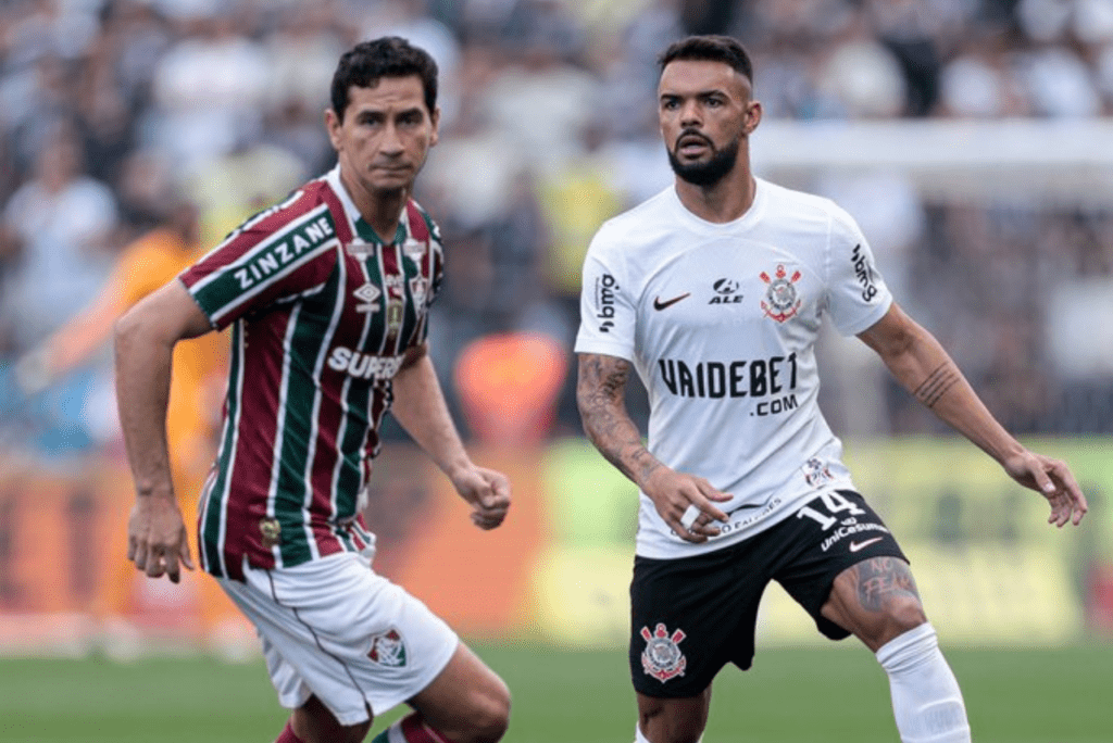 Única vitória do Corinthians na Série A foi sobre o lanterna Fluminense