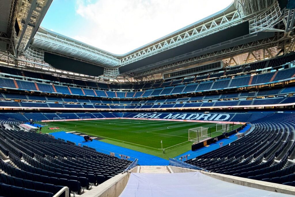 Estádio Santiago Bernabéu, casa do Real Madrid (Foto: Reprodução)