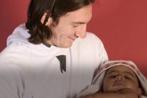 Foto de Messi com Lamine Yamal ainda bebê repercurte nas redes sociais