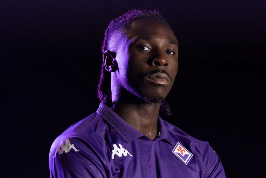 Ex-atacante da Juventus com a camisa da Fiorentina