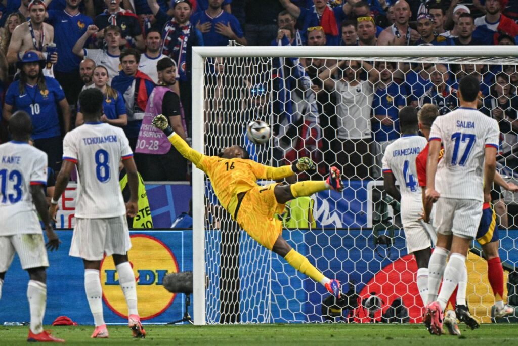 Gol de Lamine Yamal na vitória da Espanha sobre a França (Foto: Javier Soriano/AFP)