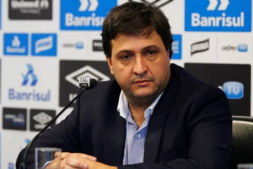 Alberto Guerra, presidente do Grêmio, diz que anúncio pode acontecer ainda hoje. Foto: Lucas Uebel Grêmio