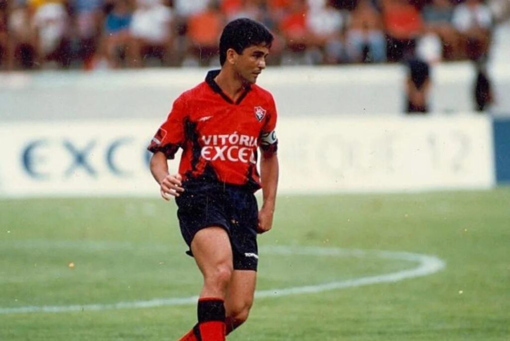 Bebeto, jogador do Vitória