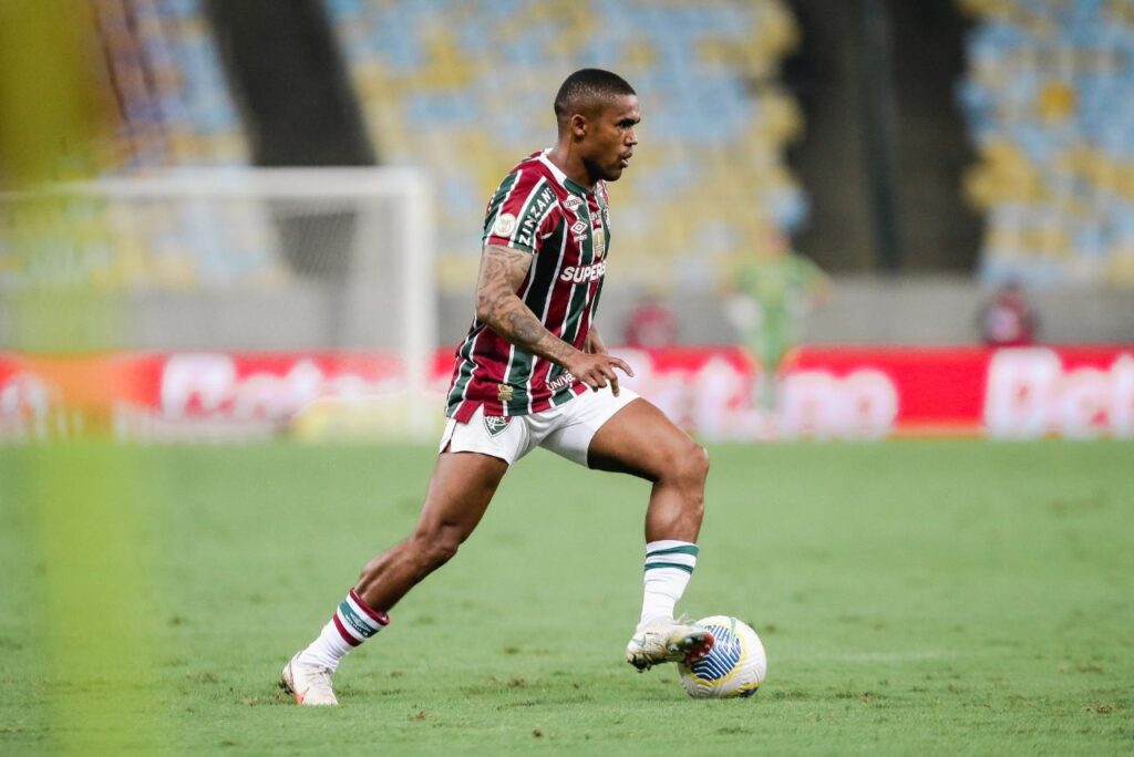 Douglas Costa