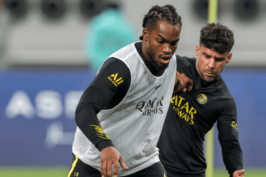 Renato Sanches e Juan Bernat devem deixar o PSG