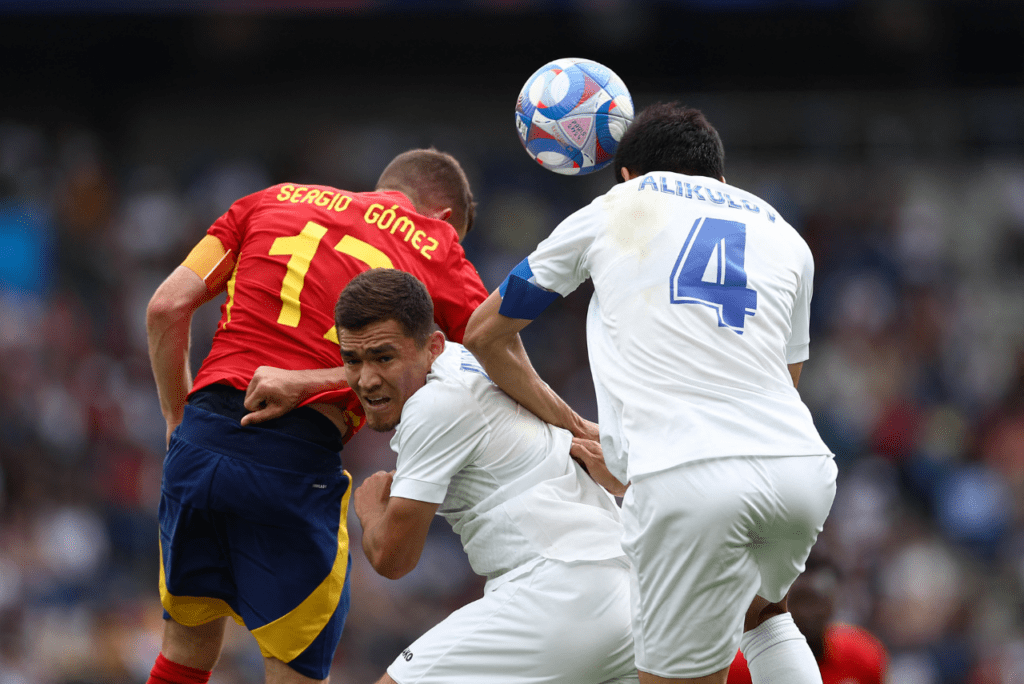 Espanha vence Uzbequistão na abertura não oficial de Jogos de Paris