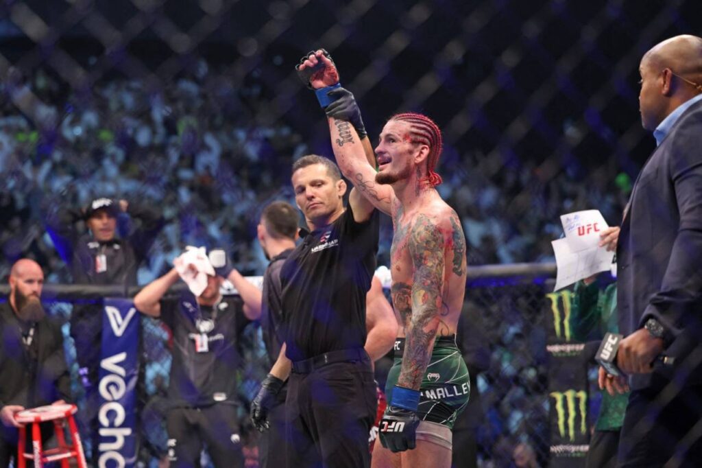 Sean O´Malley fará a luta principal da noite no UFC Noche. Foto: GIUSEPPE CACACE/AFP