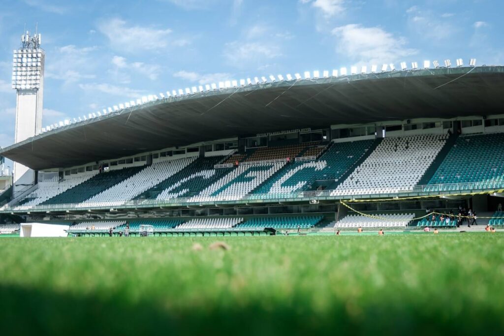 Couto Pereira vai receber um jogo da Seleção Brasileira. Foto: JP Pacheco | Coritiba