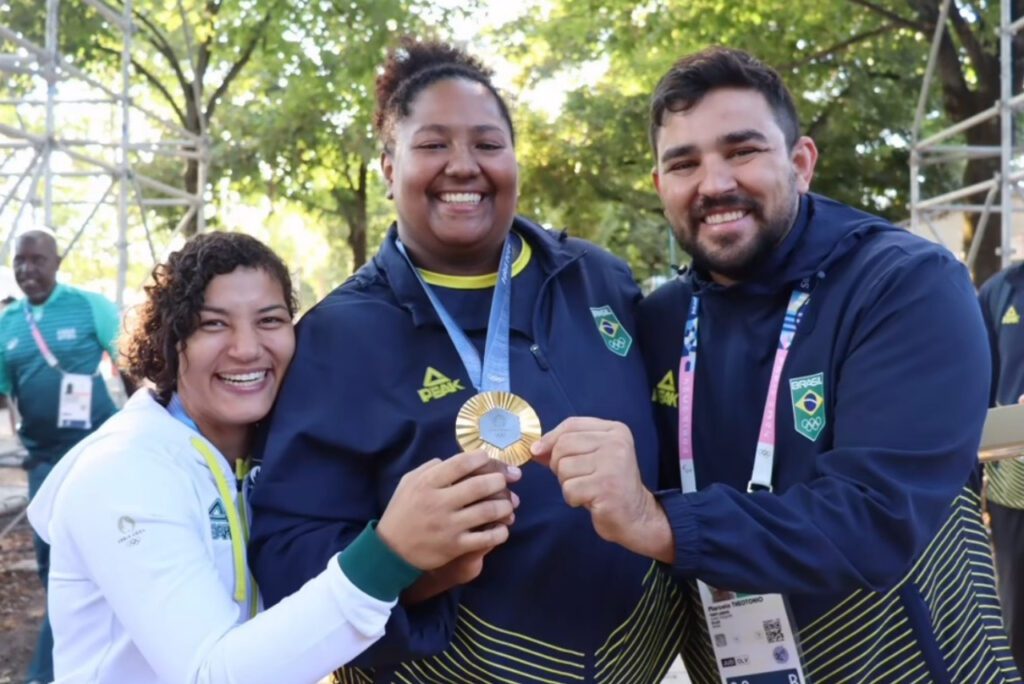 Sarah Menezes e Bia Souza