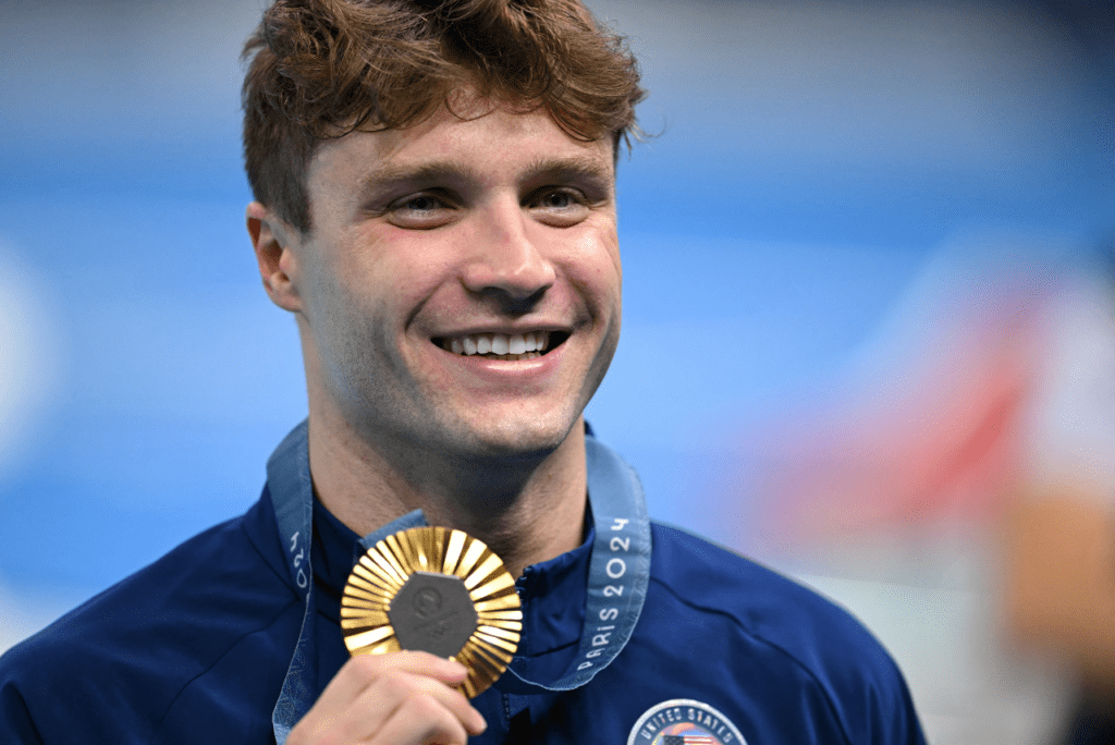 Finke "salvou" resultados da natação masculina dos Estados Unidos em Paris