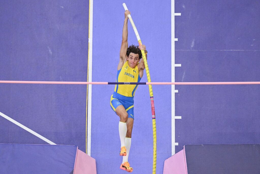 Armand Duplantis quebrou recorde olímpico de Thiago Braz (Foto: Antonin Thuillier/AFP)