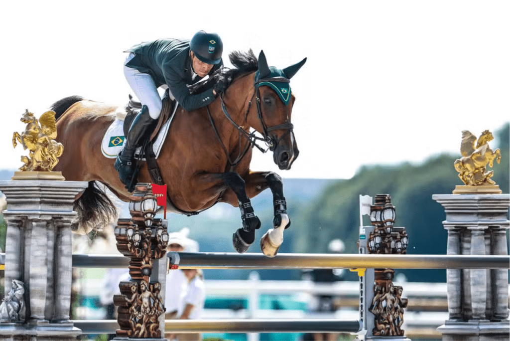 Stephan Barcha terminou prova do hipismo com a 5ª colocação