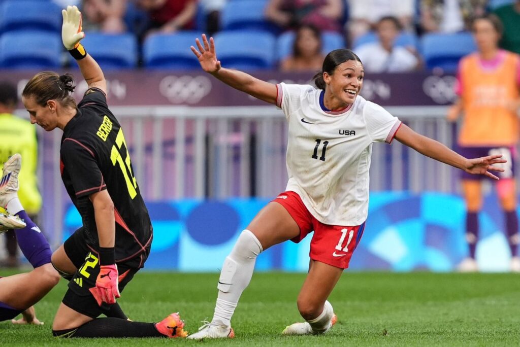 EUA garantiu vaga na final do futebol feminino (Foto: Reprodução)