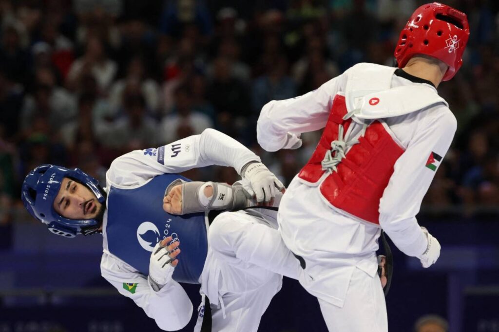 Edival Pontes vence o espanhol por dois sets a um. Foto: DAVID GRAY/AFP