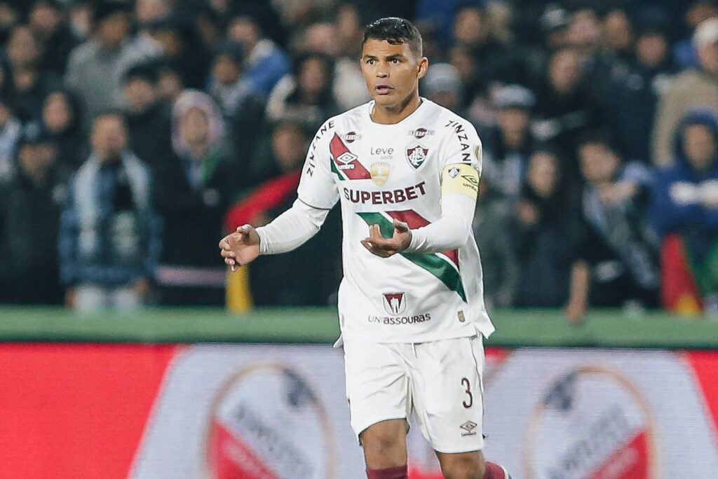 Thiago Silva pediu tranquilidade aos seus companheiros de equipe. Foto: Lucas Merçon/Fluminense