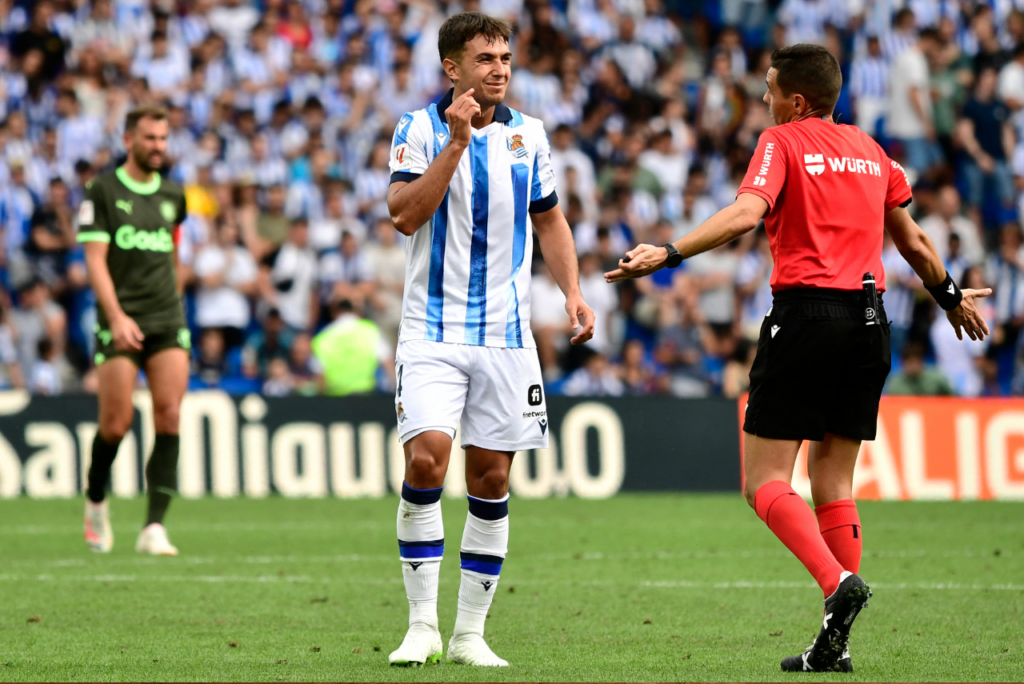 Único alvo, Zubimendi não quis se juntar ao Liverpool nesta temporada