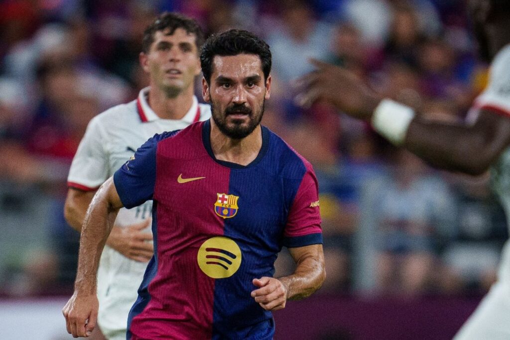 Gundogan em campo pelo Barcelona