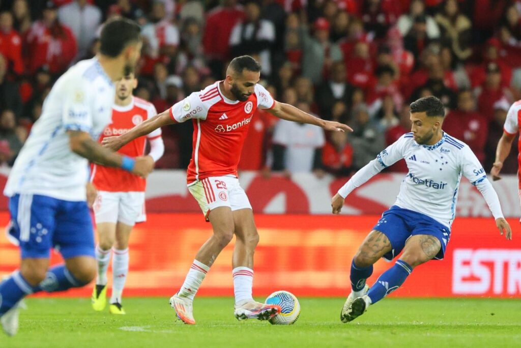 Internacional venceu o Cruzeiro no Brasileirão (Foto: Ricardo Duarte/SCI)