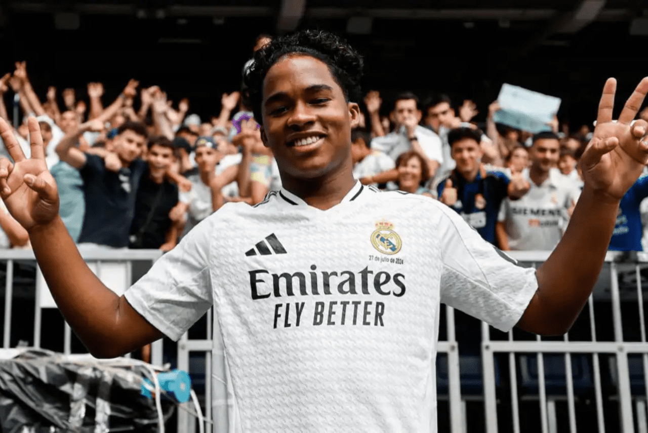 Endrick marcou seu segundo gol no Santiago Bernabéu