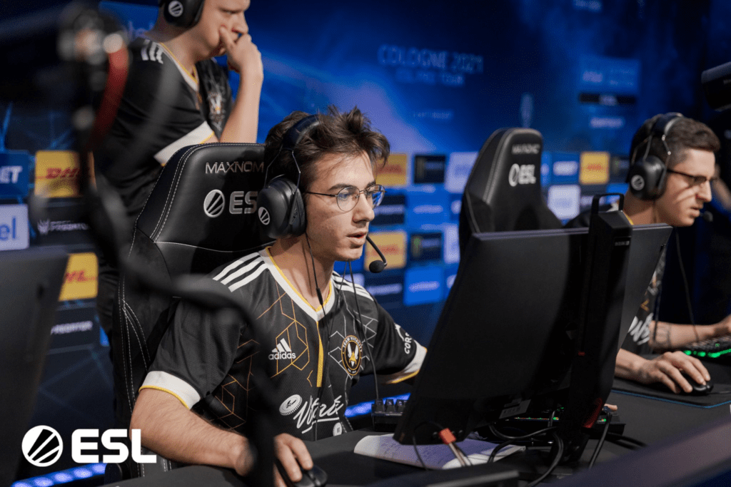 CS2: Kyojin é ridicularizado por treinador da Vitality em entrevista, veja