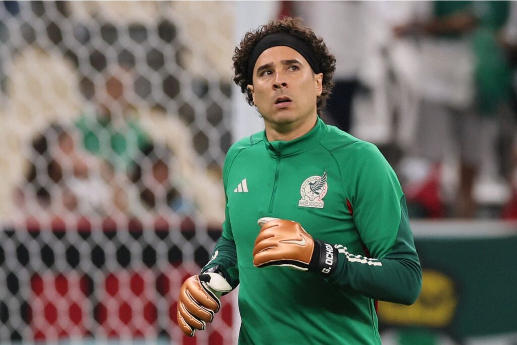 Goleiro Guillermo Ochoa