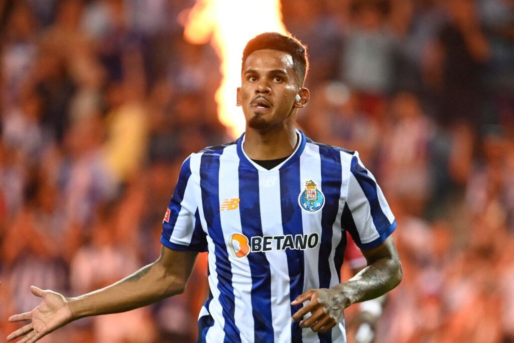 Galeno deve deixar o Porto rumo ao Al-Ittihad (Foto: Miguel Riopa/AFP)